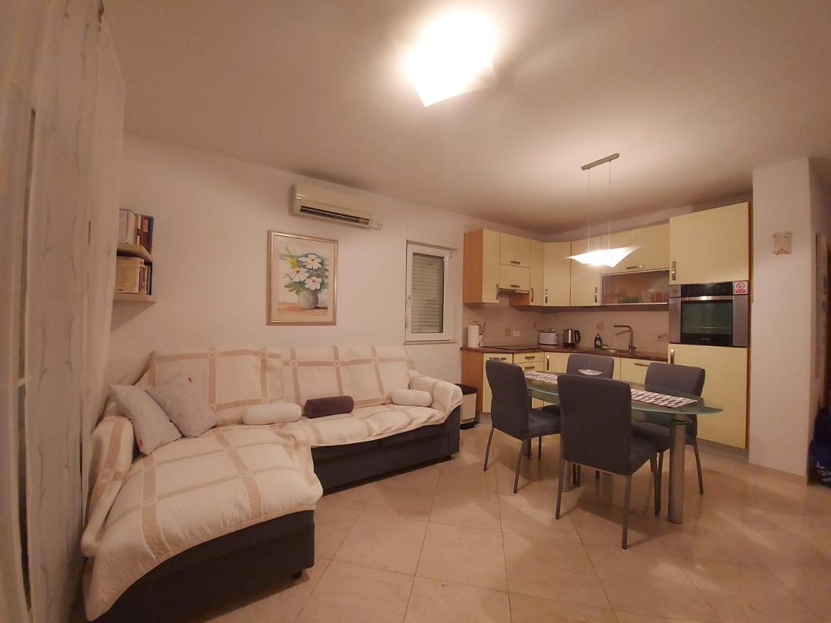 Abbadessa Daire Kastela Dış mekan fotoğraf